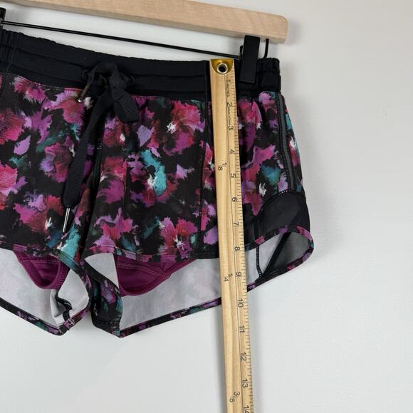 Lululemon Speed Up Shorts Midnight Bloom Floral Lined Size 4 Women’s Active Gym - Picture 7 of 9